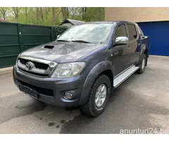 2011 Toyota Hilux
