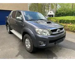 2011 Toyota Hilux - 2
